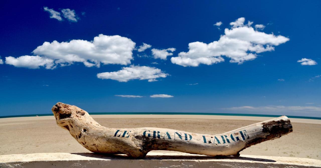 Hotel Le Grand Large กรุยซ็อง ภายนอก รูปภาพ